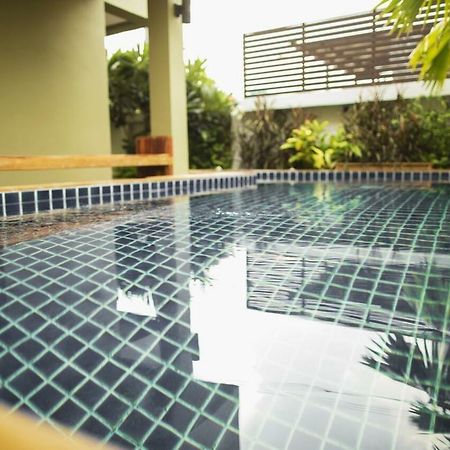 The Suvarnabhumi Apartment Ban Bang Kaeo Yai Екстериор снимка